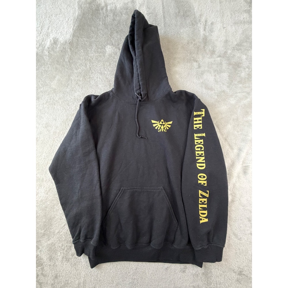 Nintendo The Legend of Zelda Hoodie Mens Small Black Geeknet Triforce Graphic